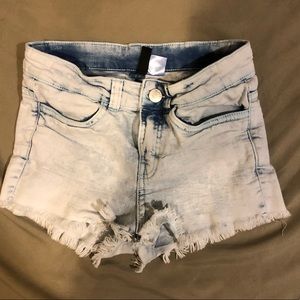 H&M booty shorts